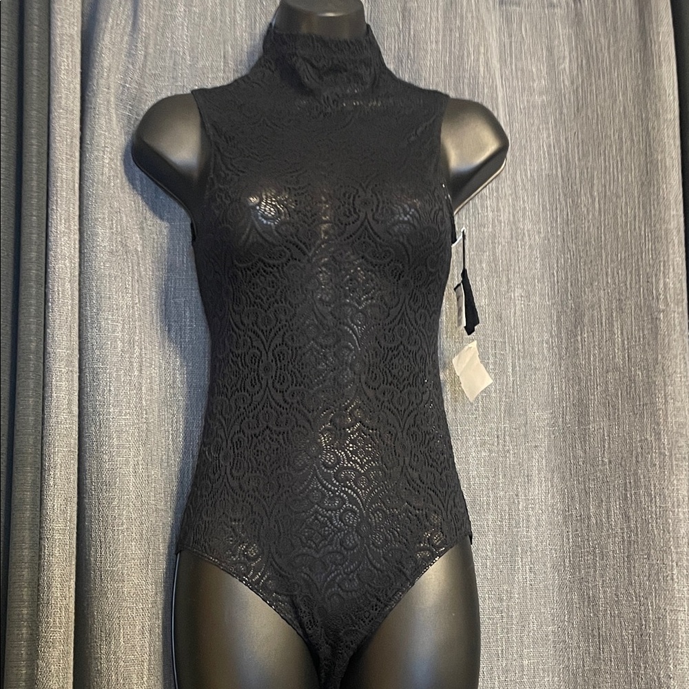 NWT Chic Black Lace High-Neck Bodysuit